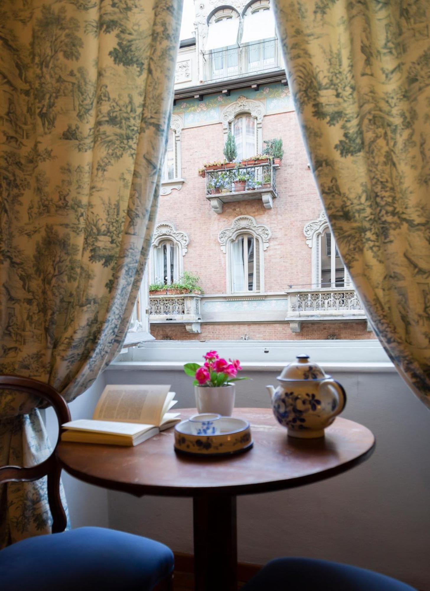 トリノ ラ ルナ エ イ ファロ Bed & Breakfast エクステリア 写真